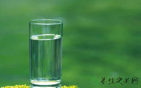 含气矿泉水对胃好吗